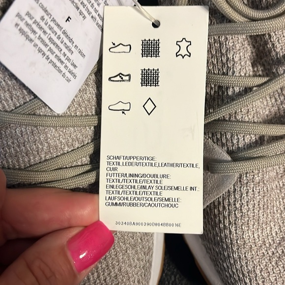 adidas Quesa running shoes. NWT - Picture 7 of 7